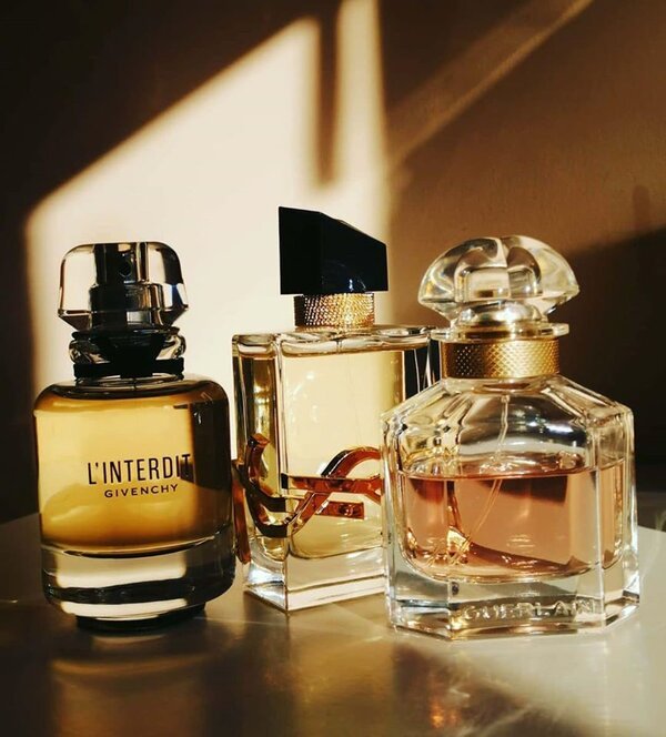 Eau De Toilette là gì? Phân biệt Eau De Toilette với các loại khác Mùi hương và độ bền của Eau de toilette